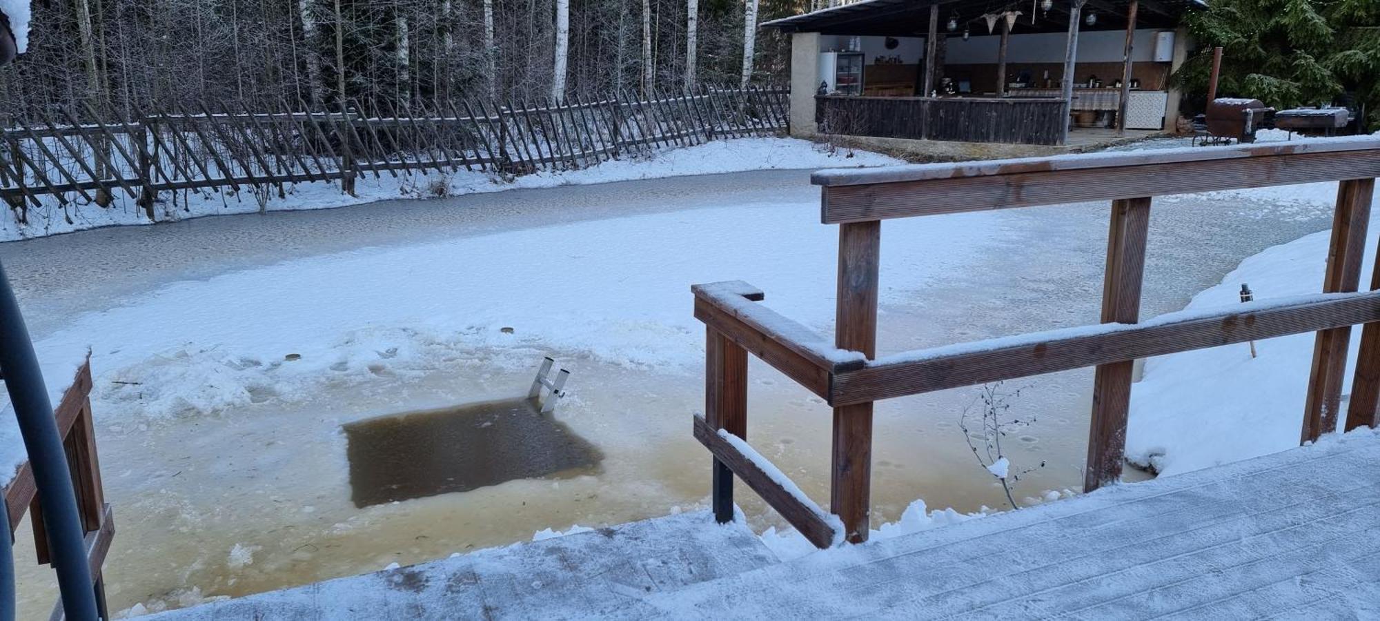 ホテル Atsikivi Puhketalu Häädemeeste 部屋 写真